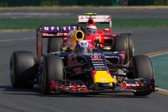 Daniel Ricciardo (AUS) #3 from the Infiniti Red Bull Racing team rounds turn 2 during the 2015 Australian Formula One Grand Prix at Albert Park, Melbourne, Australia.